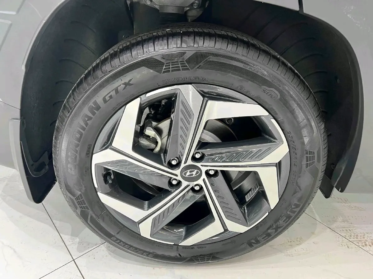 2021 Hyundai Tucson 1.5T 200HP L4 7DCT,autocango,china used car exporter,china ev exporter,chinese used car exporter,chinese used ev exporter