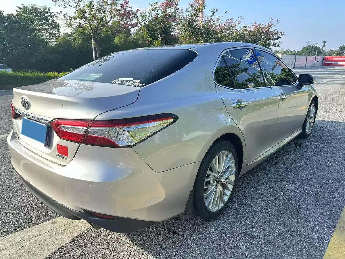 2018 Toyota Camry 2.5L 209HP L4 8AT,autocango,china used car exporter,china ev exporter,chinese used car exporter,chinese used ev exporter