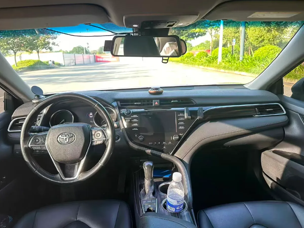 2018 Toyota Camry 2.5L 209HP L4 8AT,autocango,china used car exporter,china ev exporter,chinese used car exporter,chinese used ev exporter