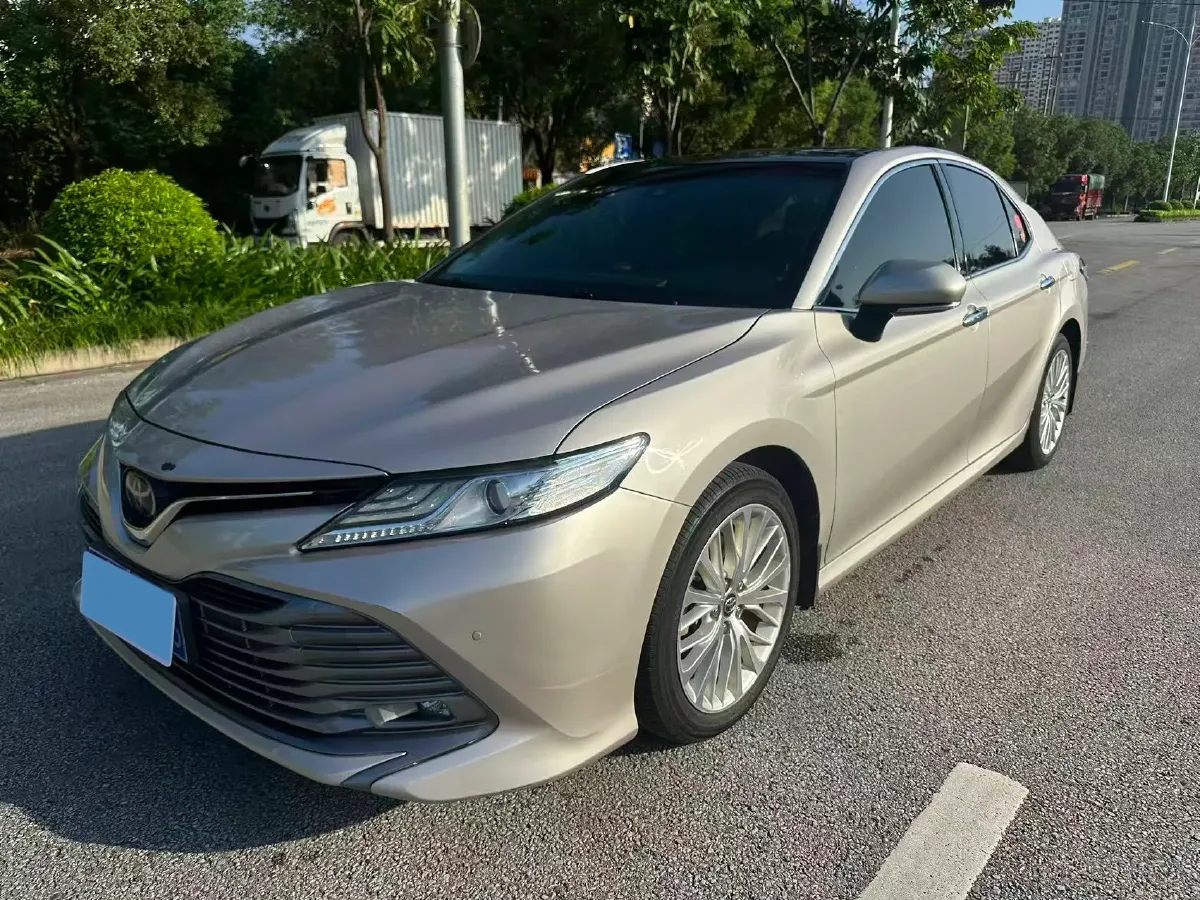 2018 Toyota Camry 2.5L 209HP L4 8AT,autocango,china used car exporter,china ev exporter,chinese used car exporter,chinese used ev exporter