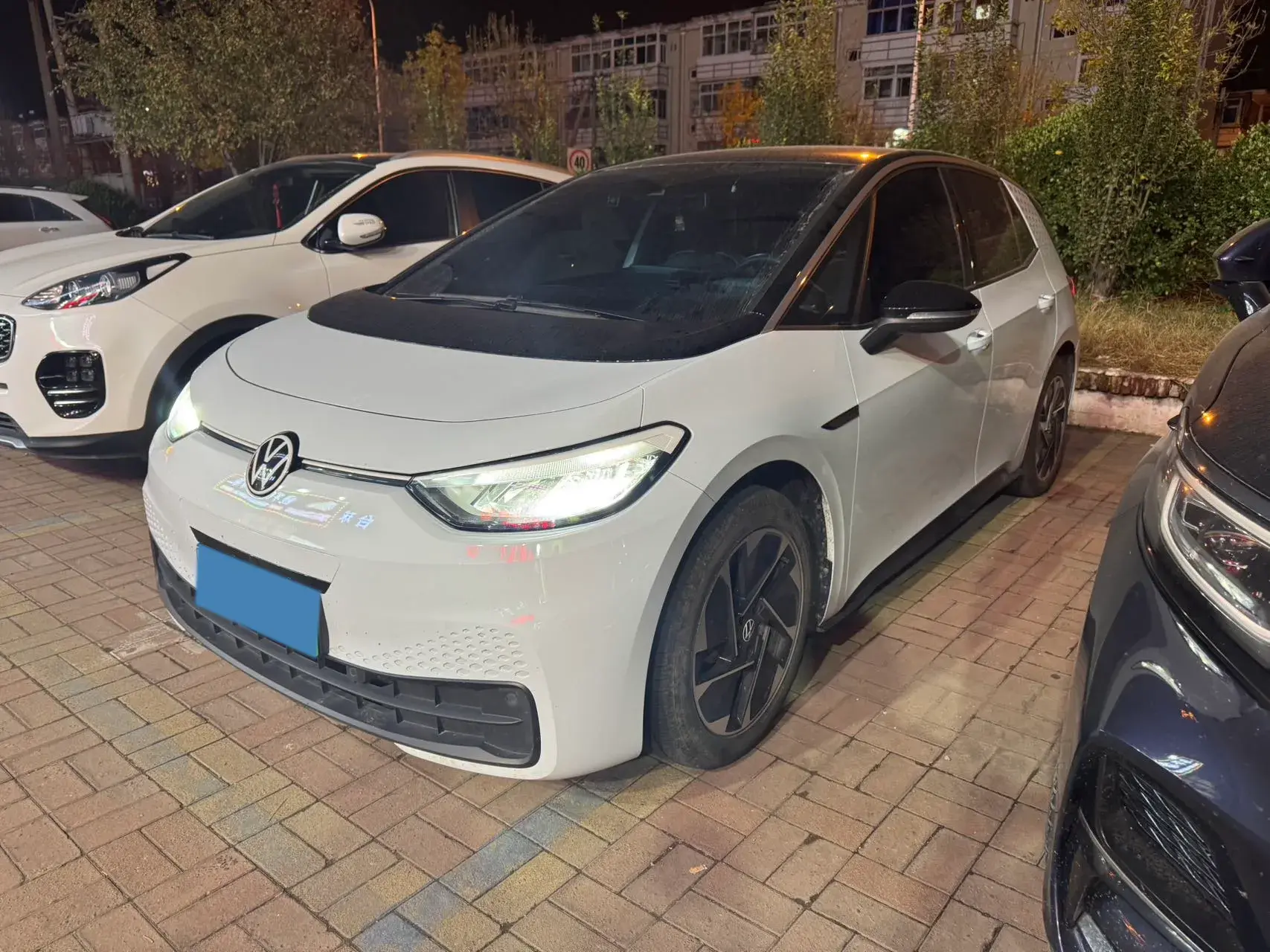 2023 VOLKSWAGEN ID.3 view 1