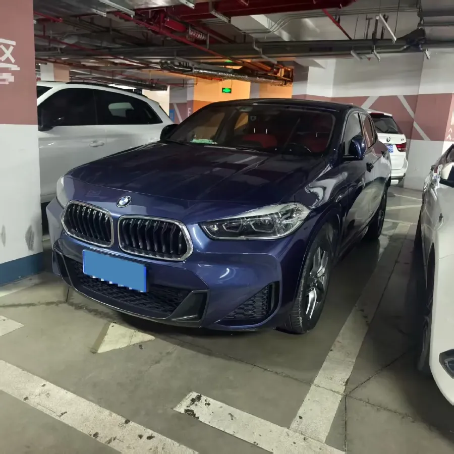 2022 BMW X2 2.0T 192HP L4 7DCT,autocango,china used car exporter,china ev exporter,chinese used car exporter,chinese used ev exporter