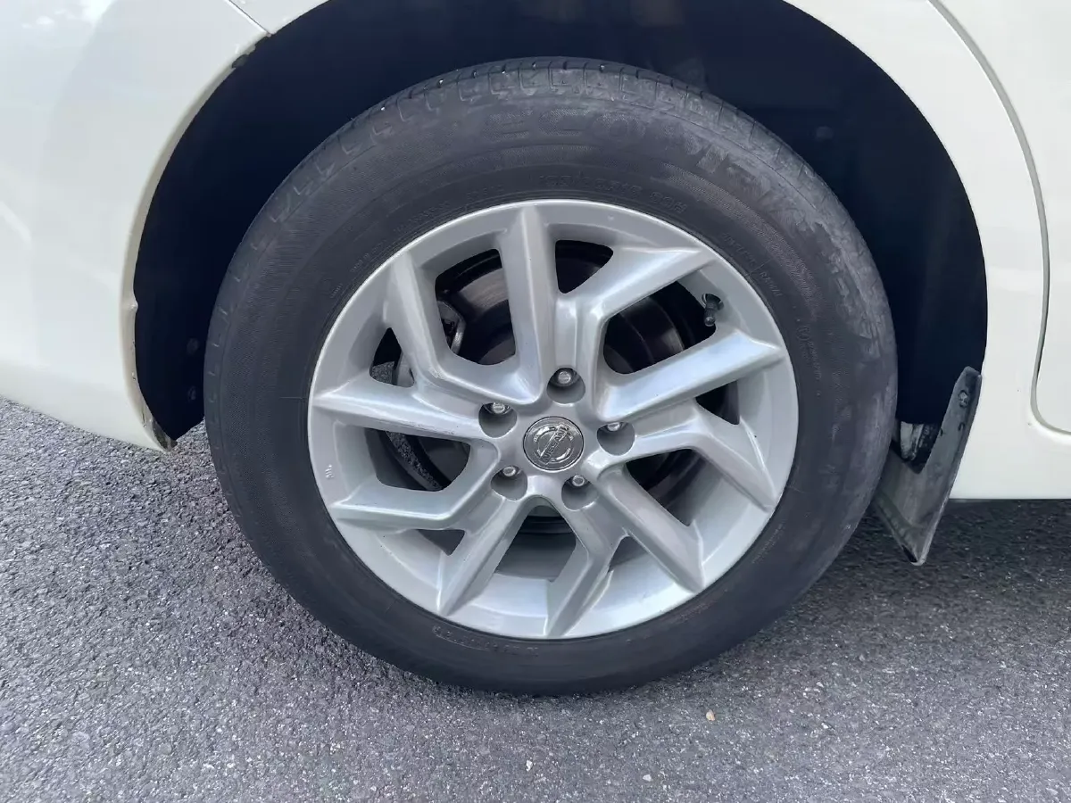 2021 Nissan Tiida 1.6L 122HP L4 CVT,autocango,china used car exporter,china ev exporter,chinese used car exporter,chinese used ev exporter