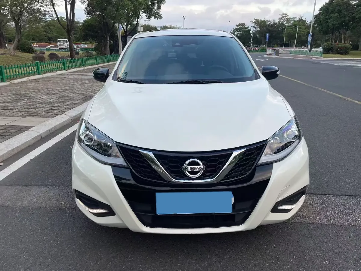 2021 Nissan Tiida 1.6L 122HP L4 CVT,autocango,china used car exporter,china ev exporter,chinese used car exporter,chinese used ev exporter