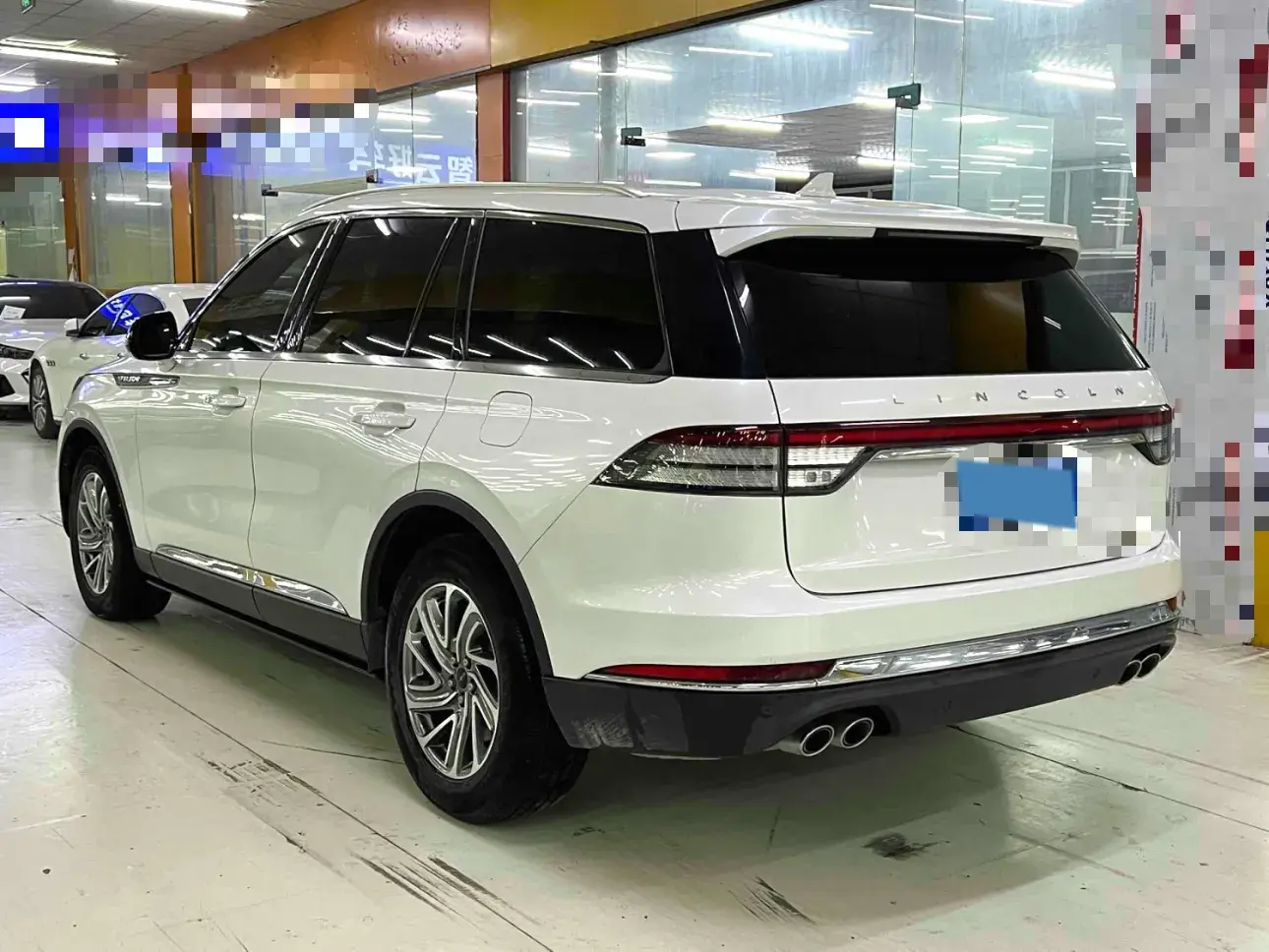 2021 LINCOLN AVIATOR thumbnail 4
