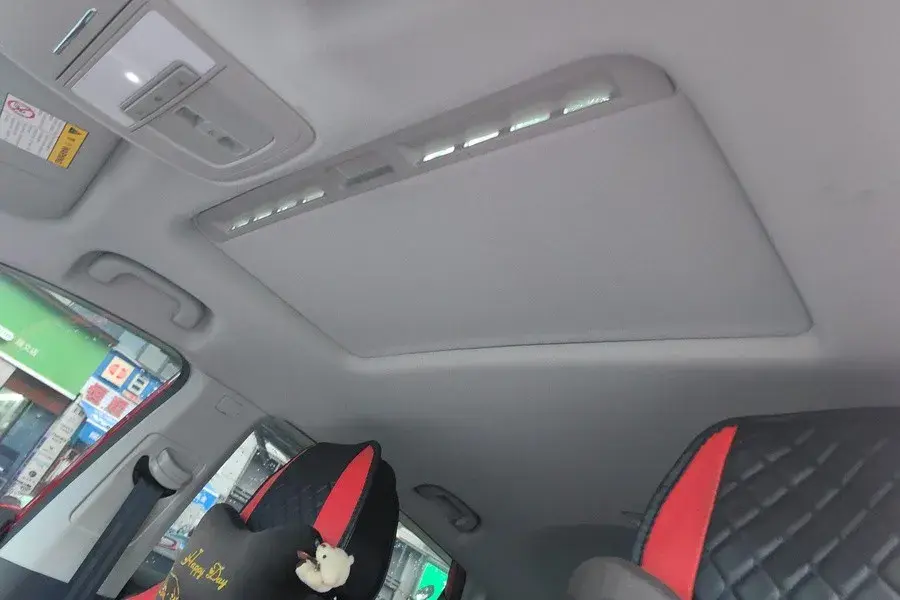 2019 MG MG6 thumbnail 3