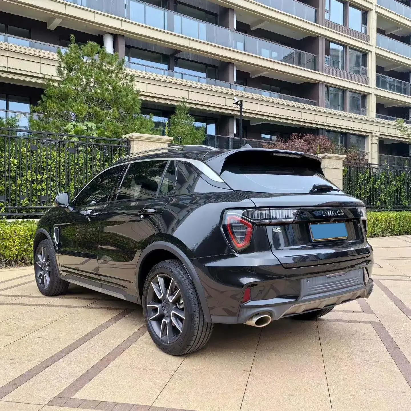 2021 LYNK&CO 01 thumbnail 4