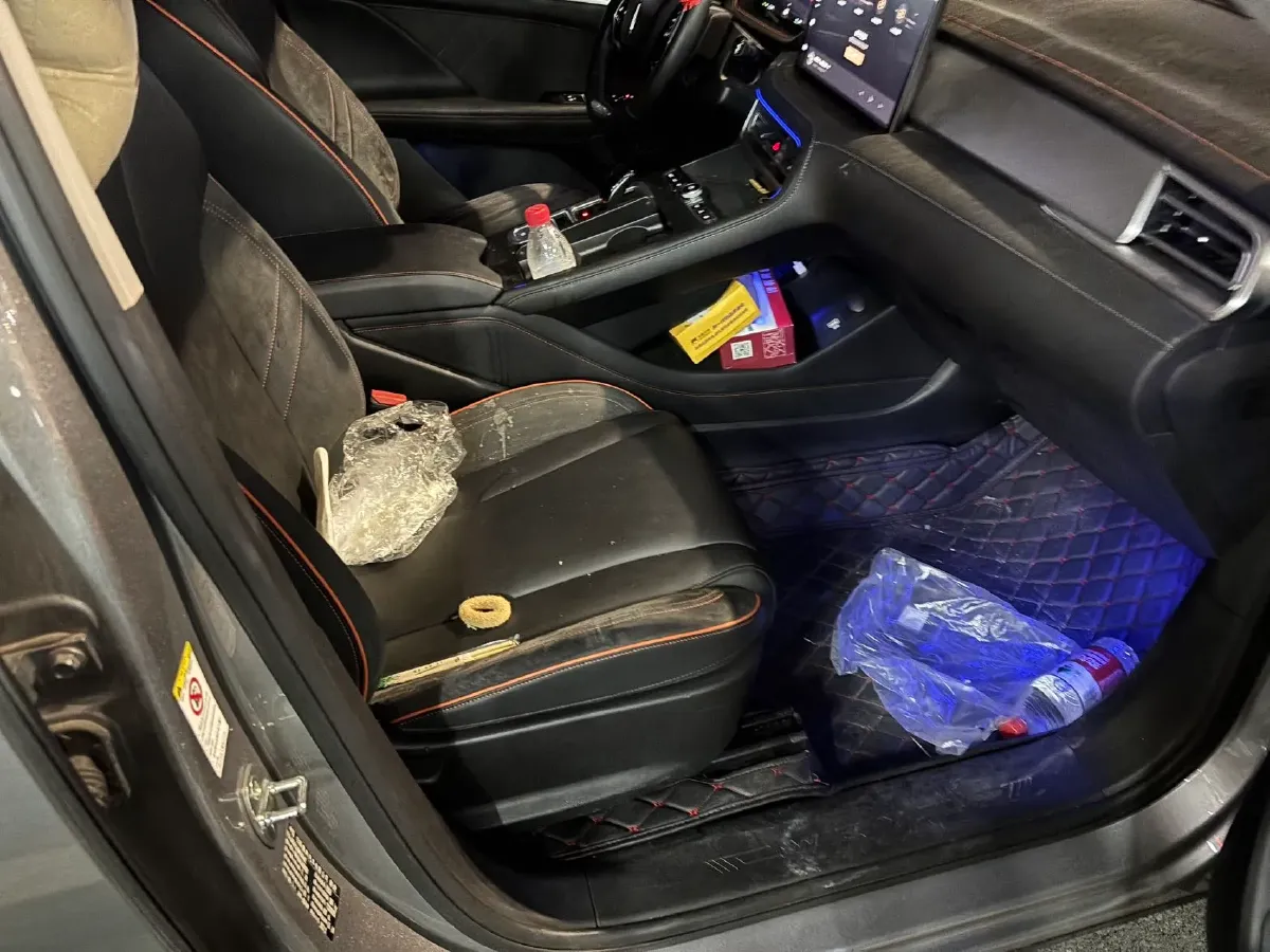 2021 WEY Macchiato 1.5L 97HP L4 2DHT PHEV 19.94KWH,autocango,china used car exporter,china ev exporter,chinese used car exporter,chinese used ev exporter