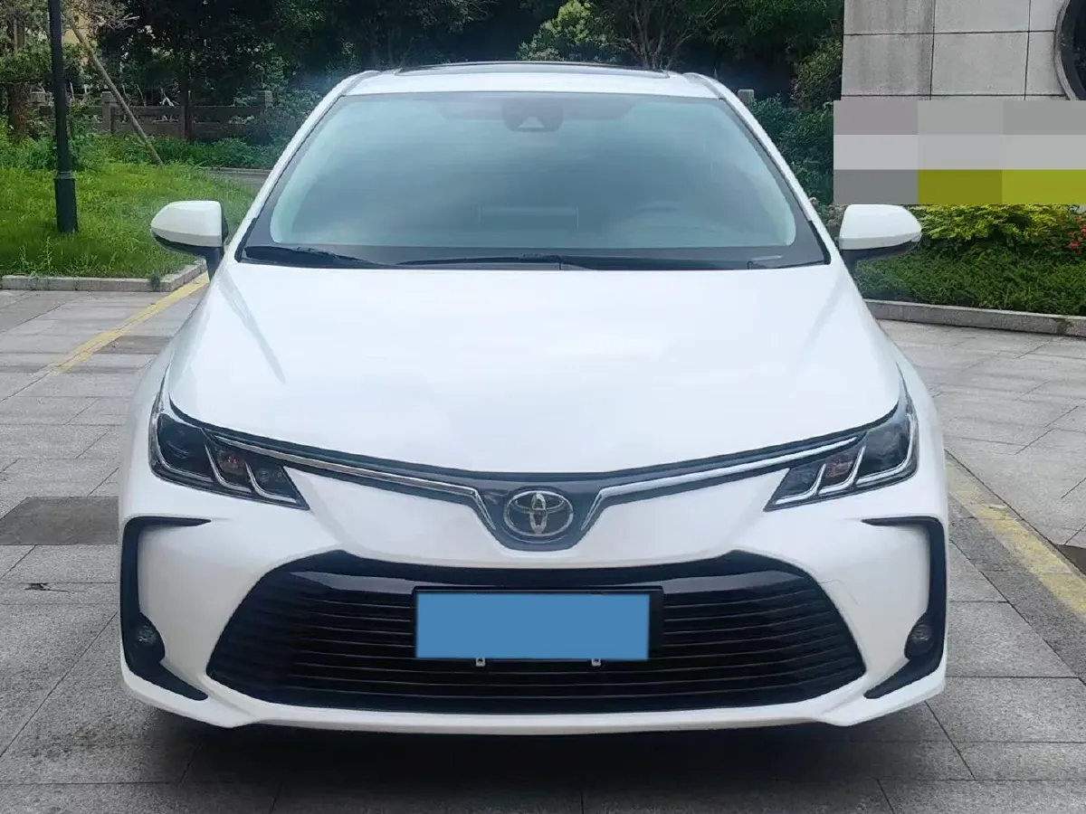 2021 Toyota Corolla 1.2T 116HP L4 CVT,autocango,china used car exporter,china ev exporter,chinese used car exporter,chinese used ev exporter
