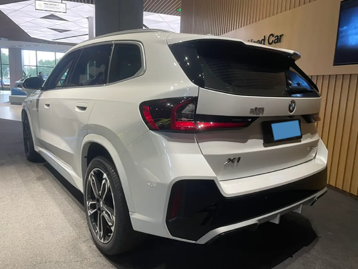 2024 BMW X1 2.0T 204HP L4 7DCT,autocango,china used car exporter,china ev exporter,chinese used car exporter,chinese used ev exporter