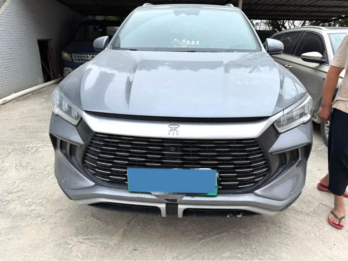 2024 BYD SONG thumbnail 2