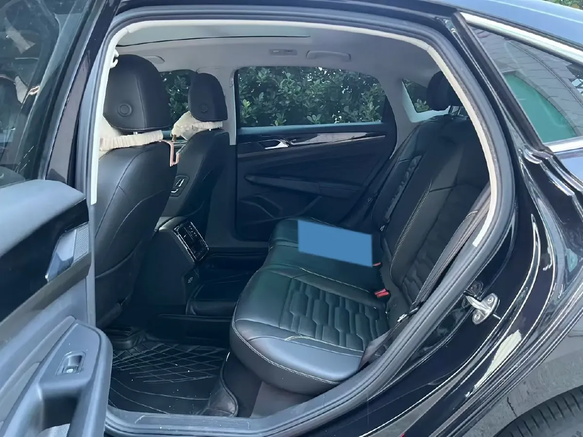 2019 Volkswagen Passat 2.0T 186HP L4 7DCT,autocango,china used car exporter,china ev exporter,chinese used car exporter,chinese used ev exporter