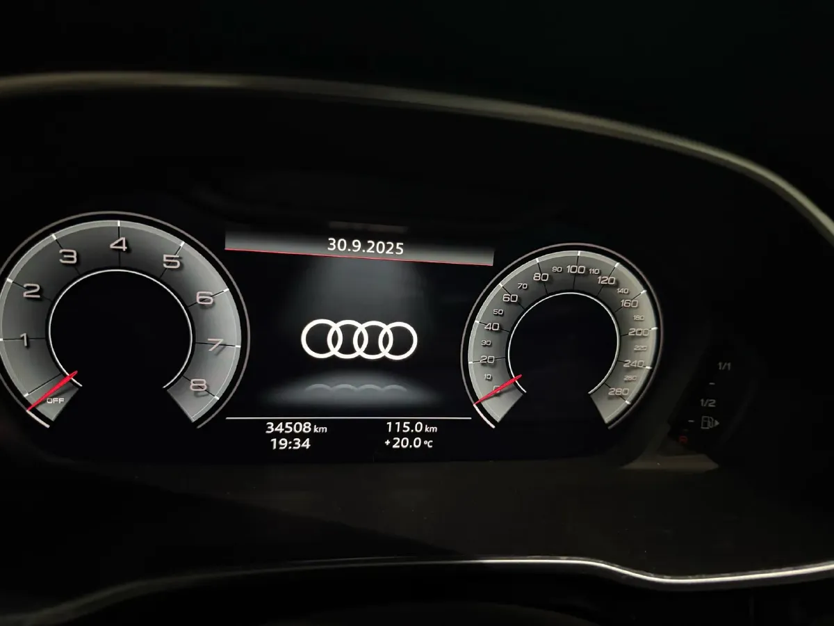 2022 Audi Q3 1.4T 150HP L4 7DCT,autocango,china used car exporter,china ev exporter,chinese used car exporter,chinese used ev exporter