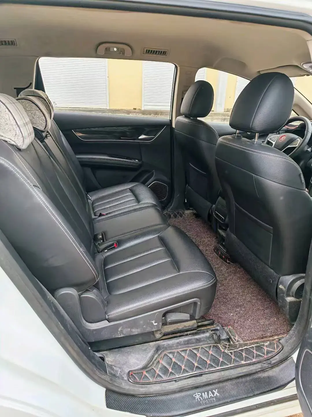 2017 BYD SONG thumbnail 2