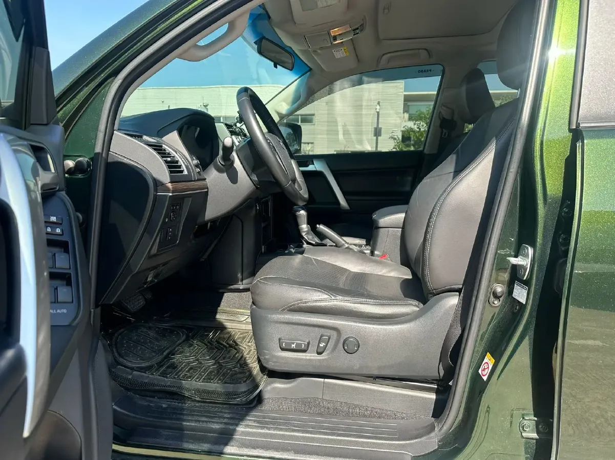 2018 Toyota Land Cruiser Prado 3.5L 280HP V6 6AT,autocango,china used car exporter,china ev exporter,chinese used car exporter,chinese used ev exporter