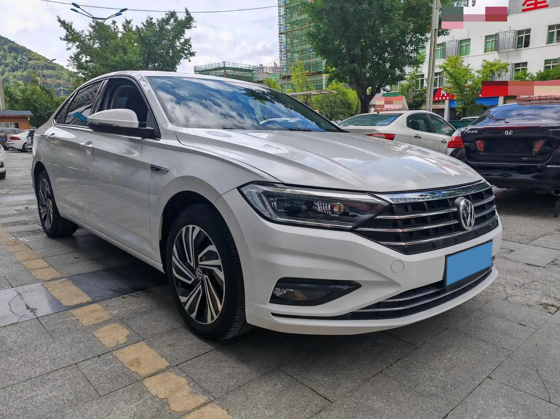 2021 VOLKSWAGEN SAGITAR thumbnail 2