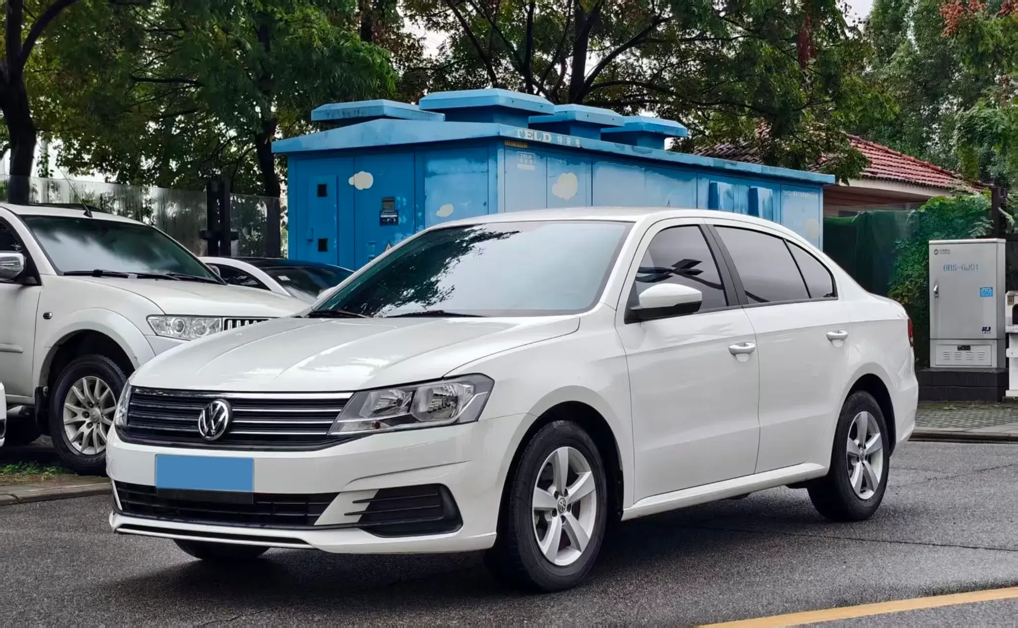 2019 VOLKSWAGEN LAVIDA view 1