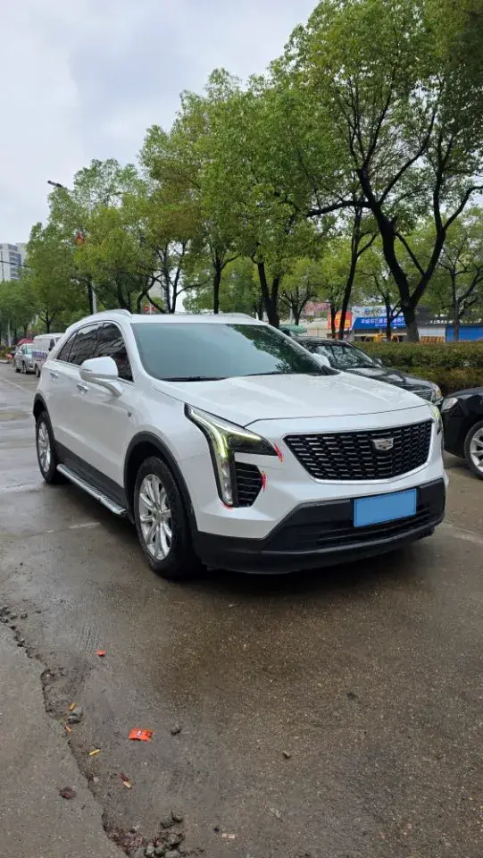 2020 CADILLAC XT4 thumbnail 3