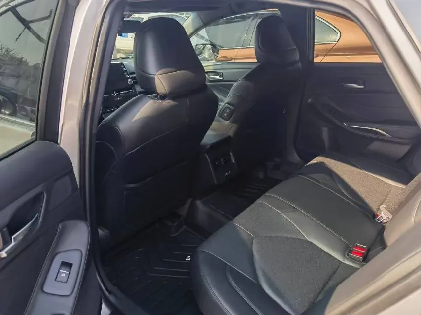 2019 Toyota Avalon 2.5L 178HP L4 E-CVT Hybrid,autocango,china used car exporter,china ev exporter,chinese used car exporter,chinese used ev exporter