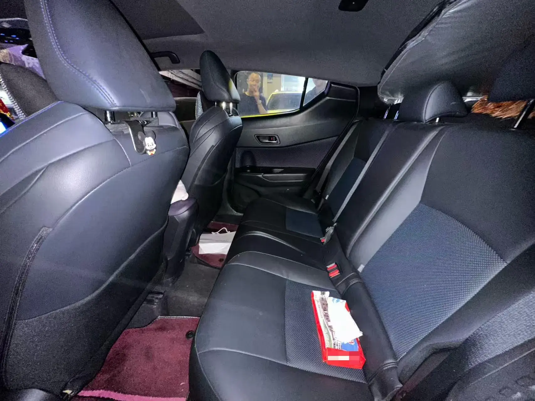 2020 TOYOTA C-HR thumbnail 4