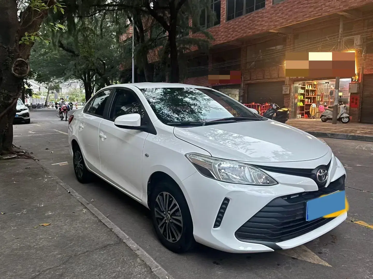 2017 TOYOTA VIOS thumbnail 3