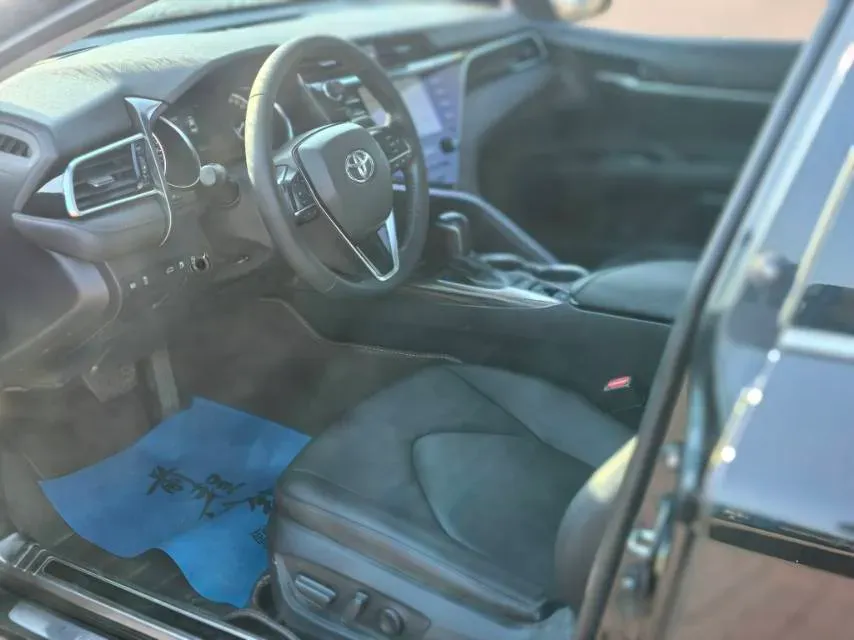 2018 Toyota Camry 2.5L 209HP L4 8AT,autocango,china used car exporter,china ev exporter,chinese used car exporter,chinese used ev exporter