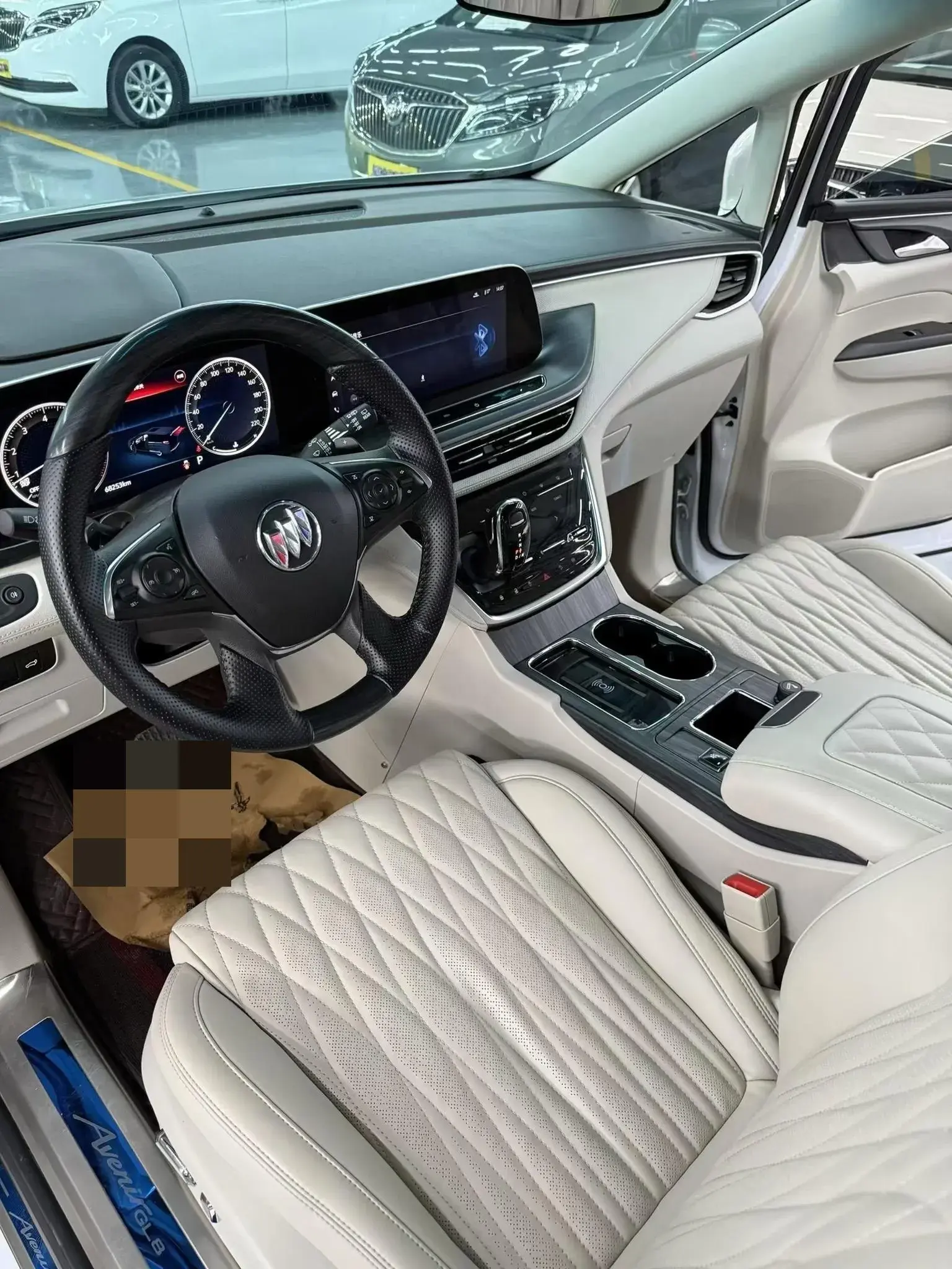 2022 BUICK GL8 thumbnail 3