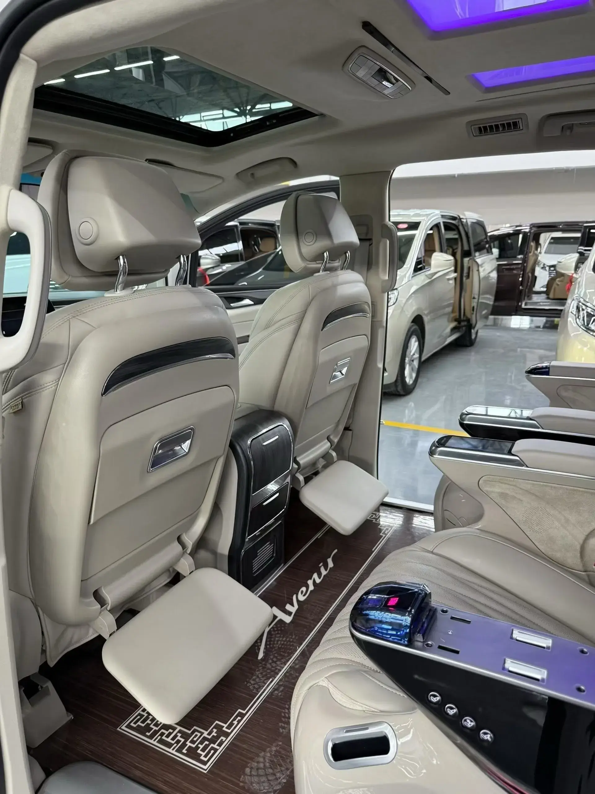 2022 BUICK GL8 thumbnail 4