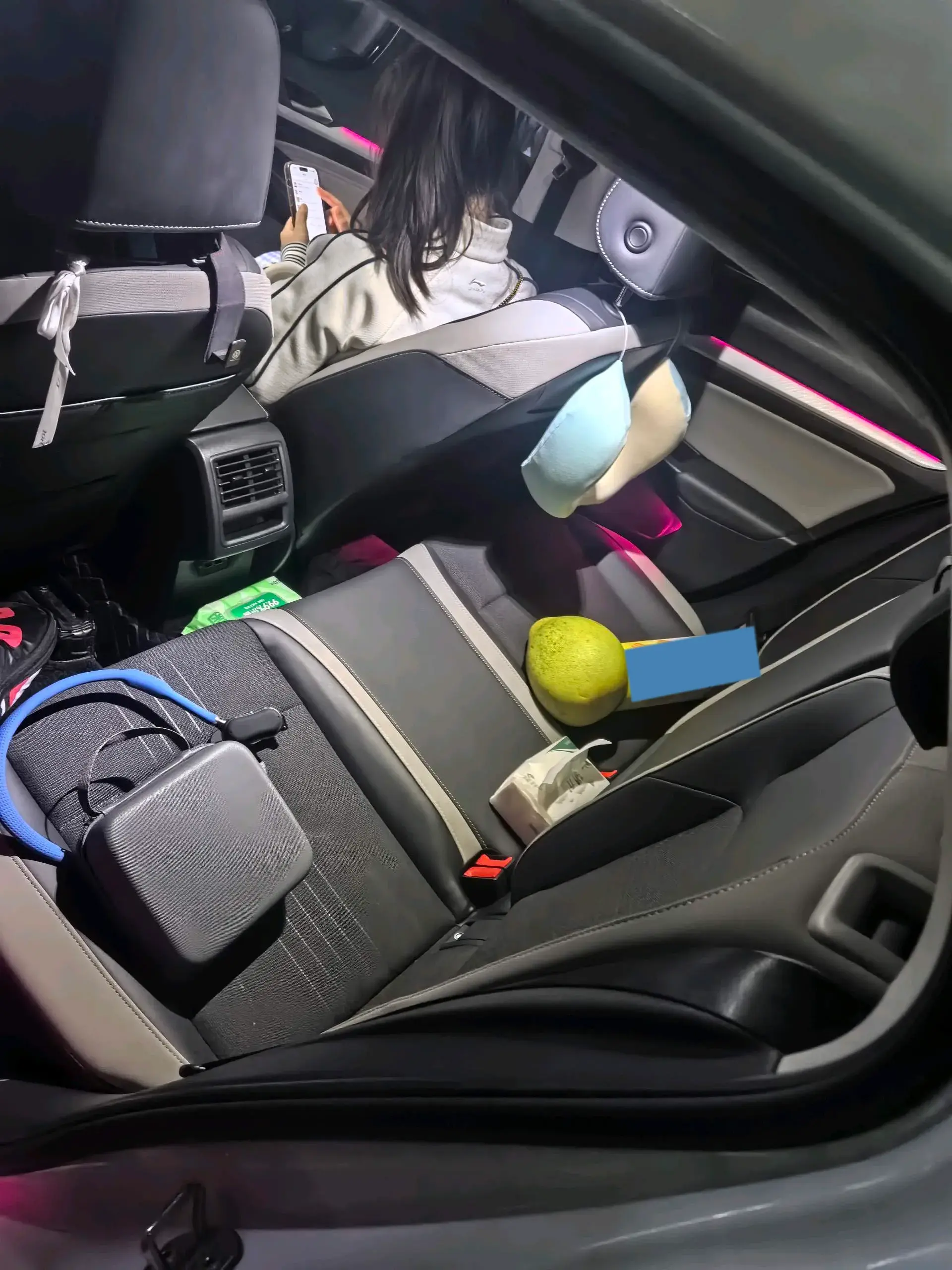 2023 VOLKSWAGEN GOLF thumbnail 4