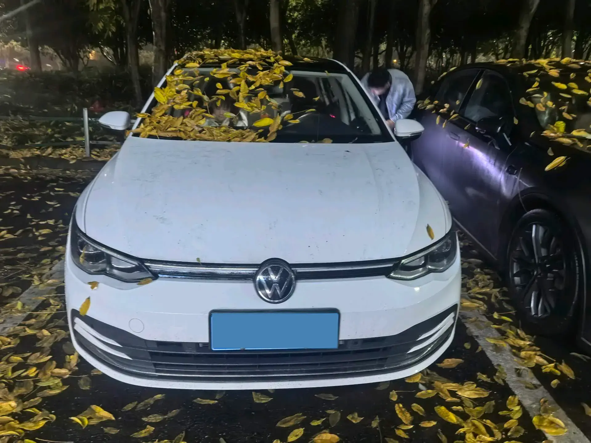 2023 VOLKSWAGEN GOLF thumbnail 2