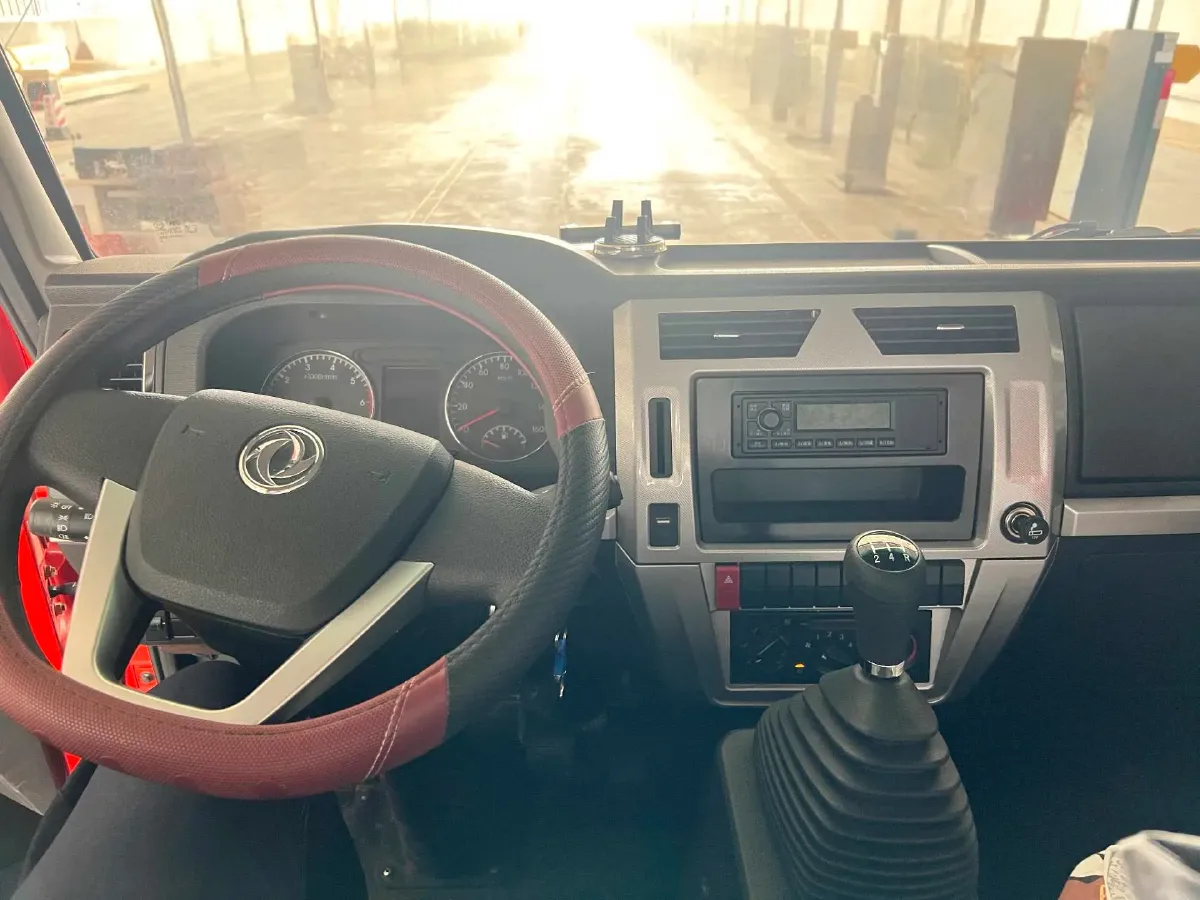 2023 JinBei JinKa S6 1.6L 124HP L4 5MT,autocango,china used car exporter,china ev exporter,chinese used car exporter,chinese used ev exporter