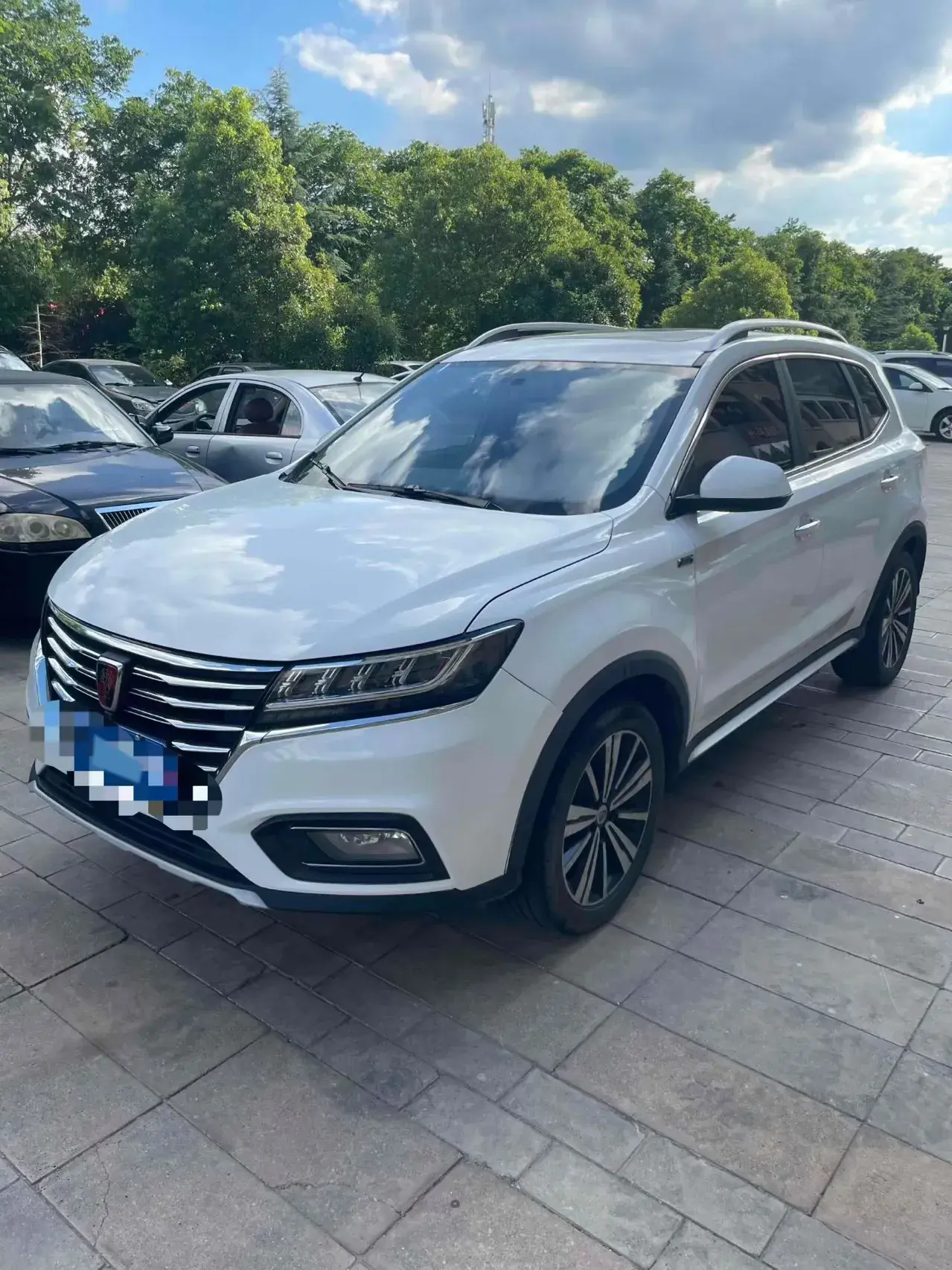 2018 ROEWE RX5 view 1