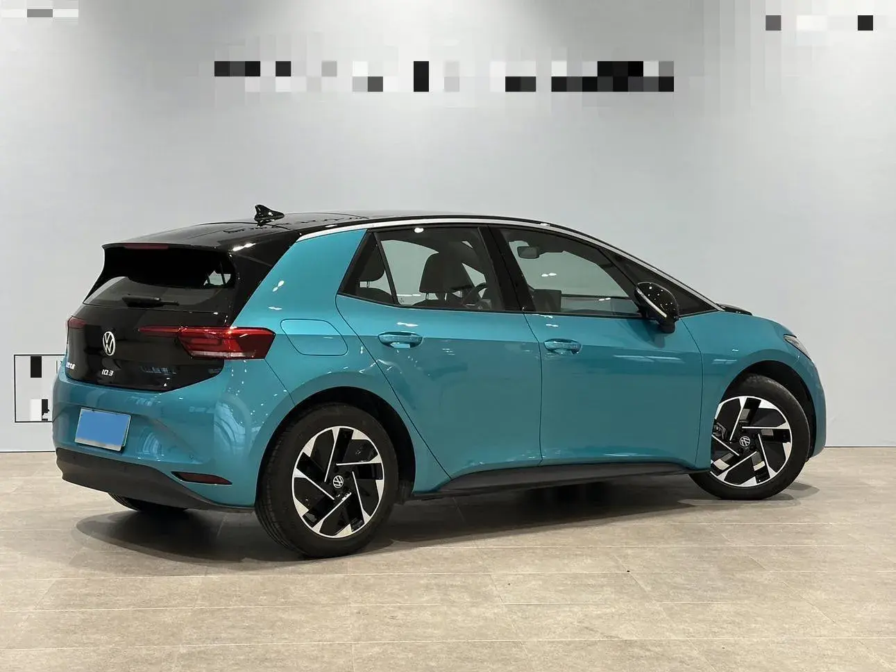 2023 VOLKSWAGEN ID.3 thumbnail 3