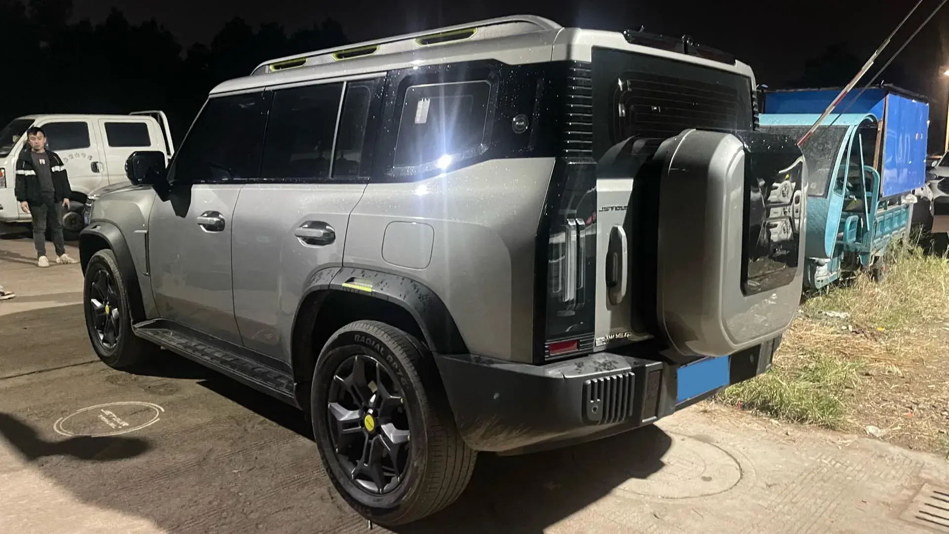 2023 JETOUR TRAVELLER thumbnail 2