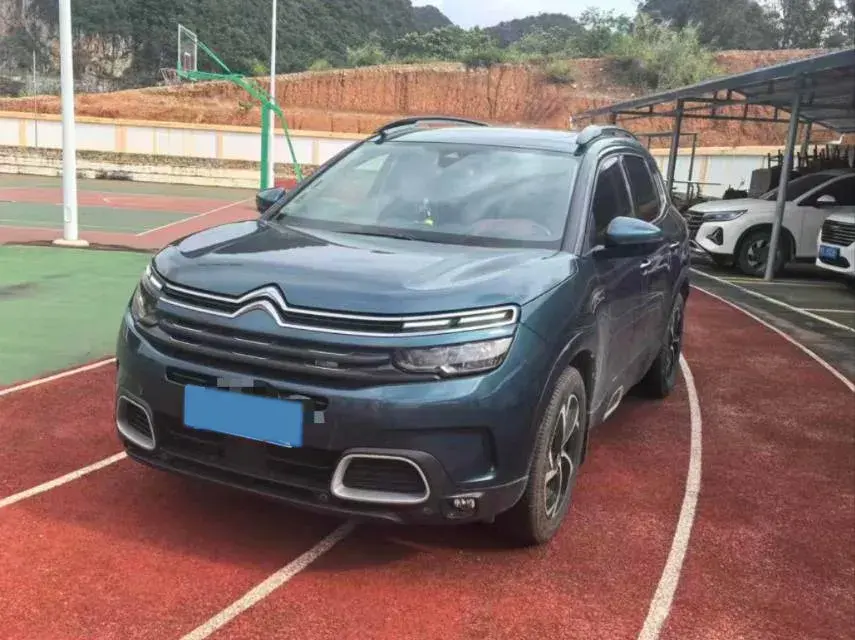 2017 CITROEN C5 view 1