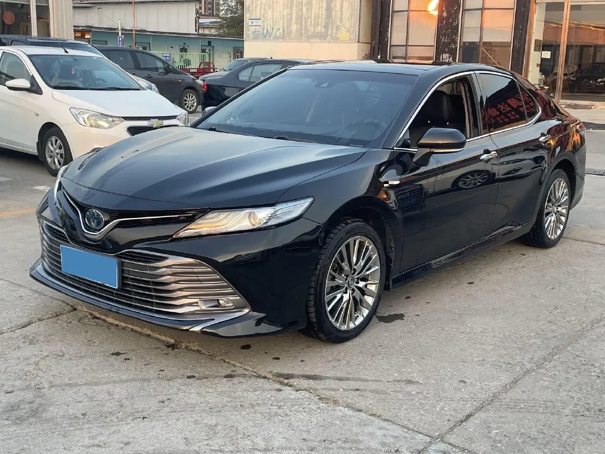 2019 Toyota Camry 2.5L 178HP L4 E-CVT Hybrid,autocango,china used car exporter,china ev exporter,chinese used car exporter,chinese used ev exporter