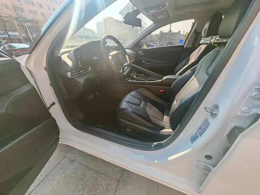 2021 Hyundai Elantra 1.5L 115HP L4 CVT,autocango,china used car exporter,china ev exporter,chinese used car exporter,chinese used ev exporter