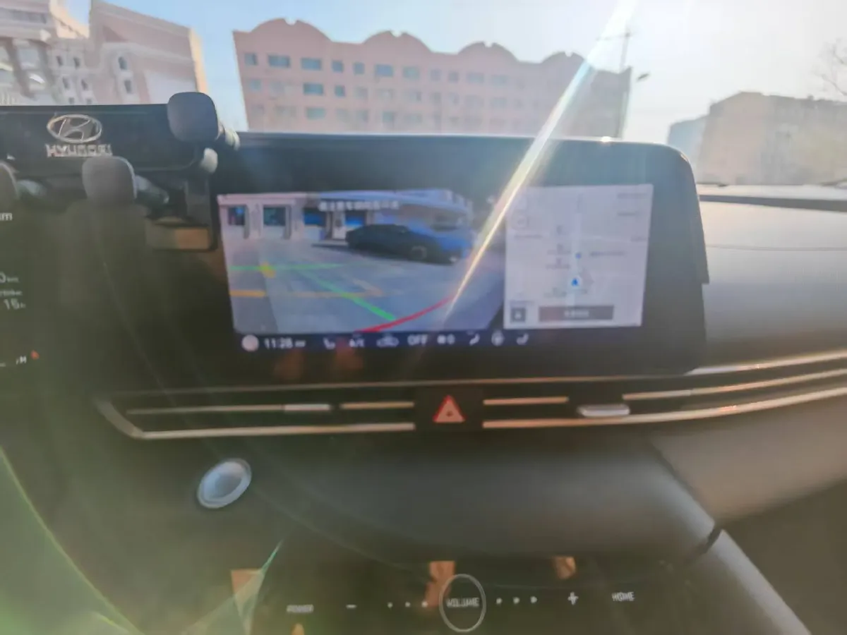 2021 Hyundai Elantra 1.5L 115HP L4 CVT,autocango,china used car exporter,china ev exporter,chinese used car exporter,chinese used ev exporter