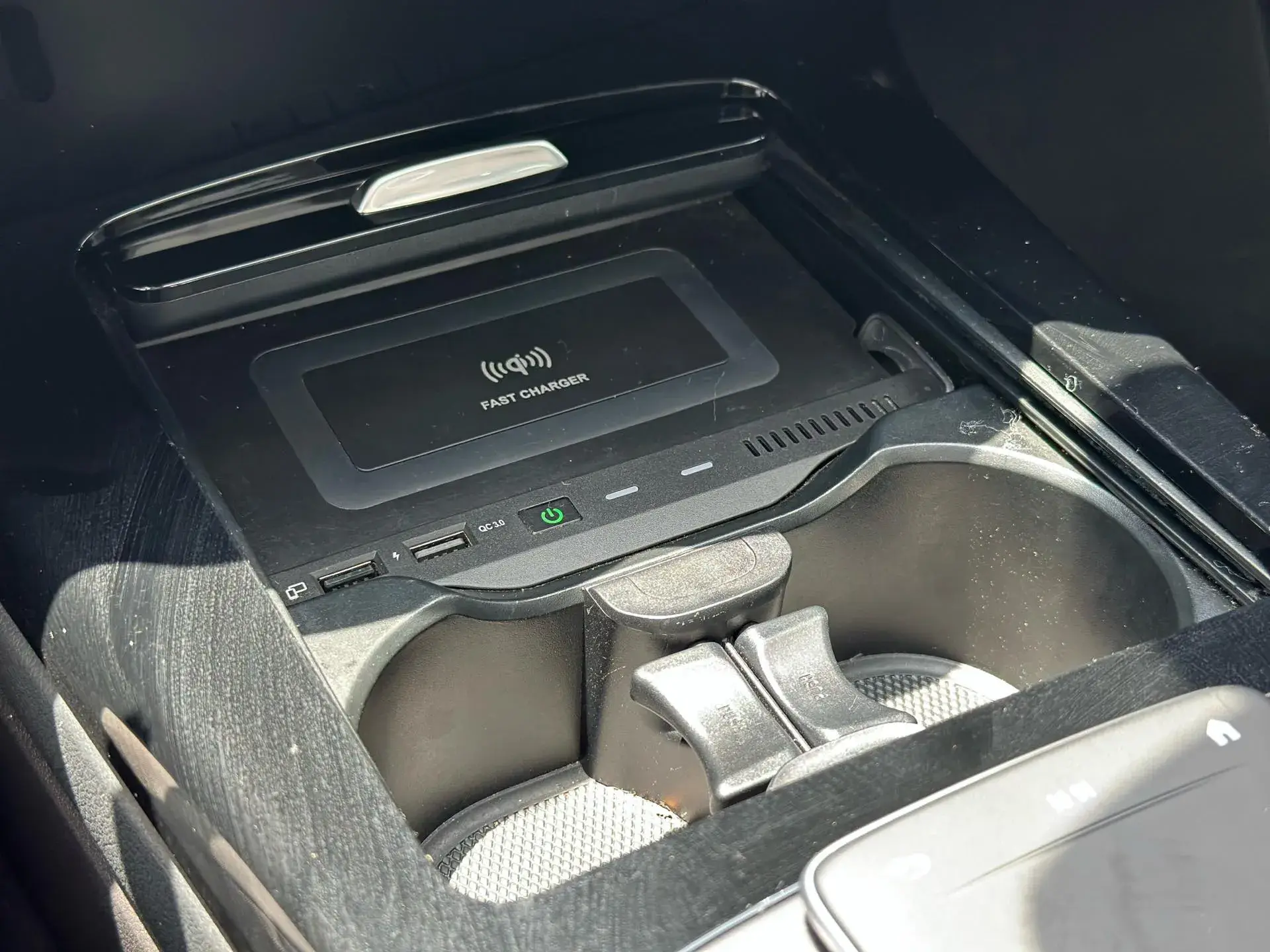 2022 MERCEDES-BENZ CLA thumbnail 4