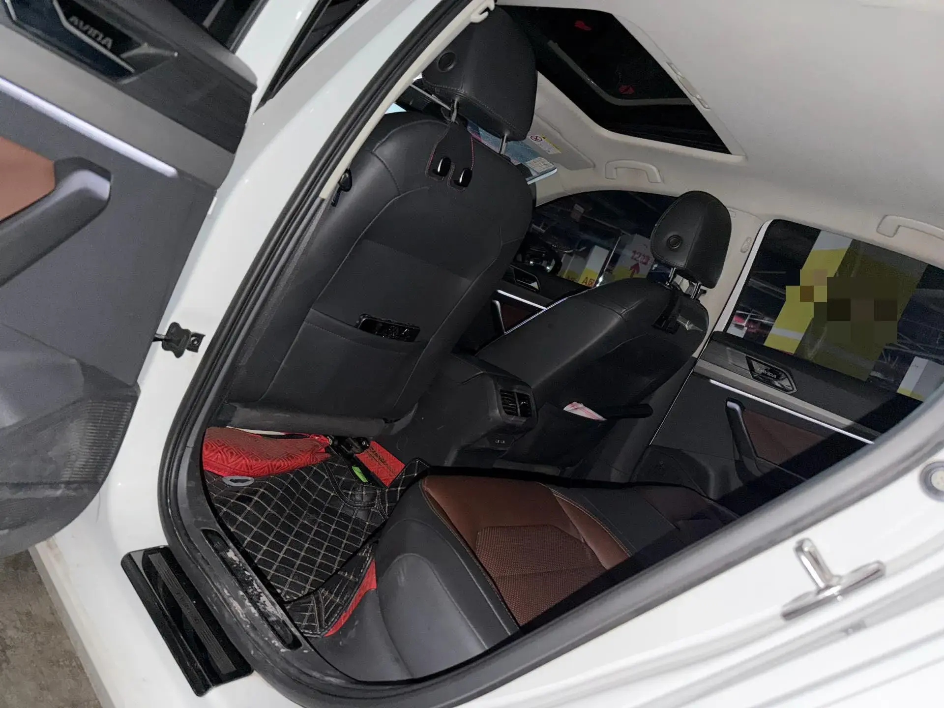 2019 VOLKSWAGEN LAVIDA thumbnail 2