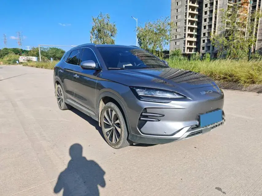 2024 BYD SONG thumbnail 3