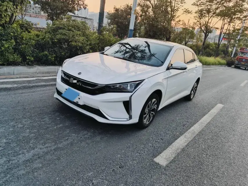 2021 DongFeng Aeolus YiXuan 1.5T 150HP L4 6DCT