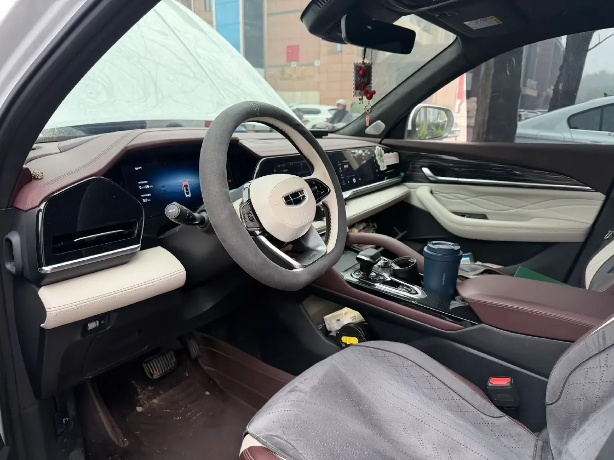 2024 Geely Monjaro 2.0T 238HP L4 8AT,autocango,china used car exporter,china ev exporter,chinese used car exporter,chinese used ev exporter