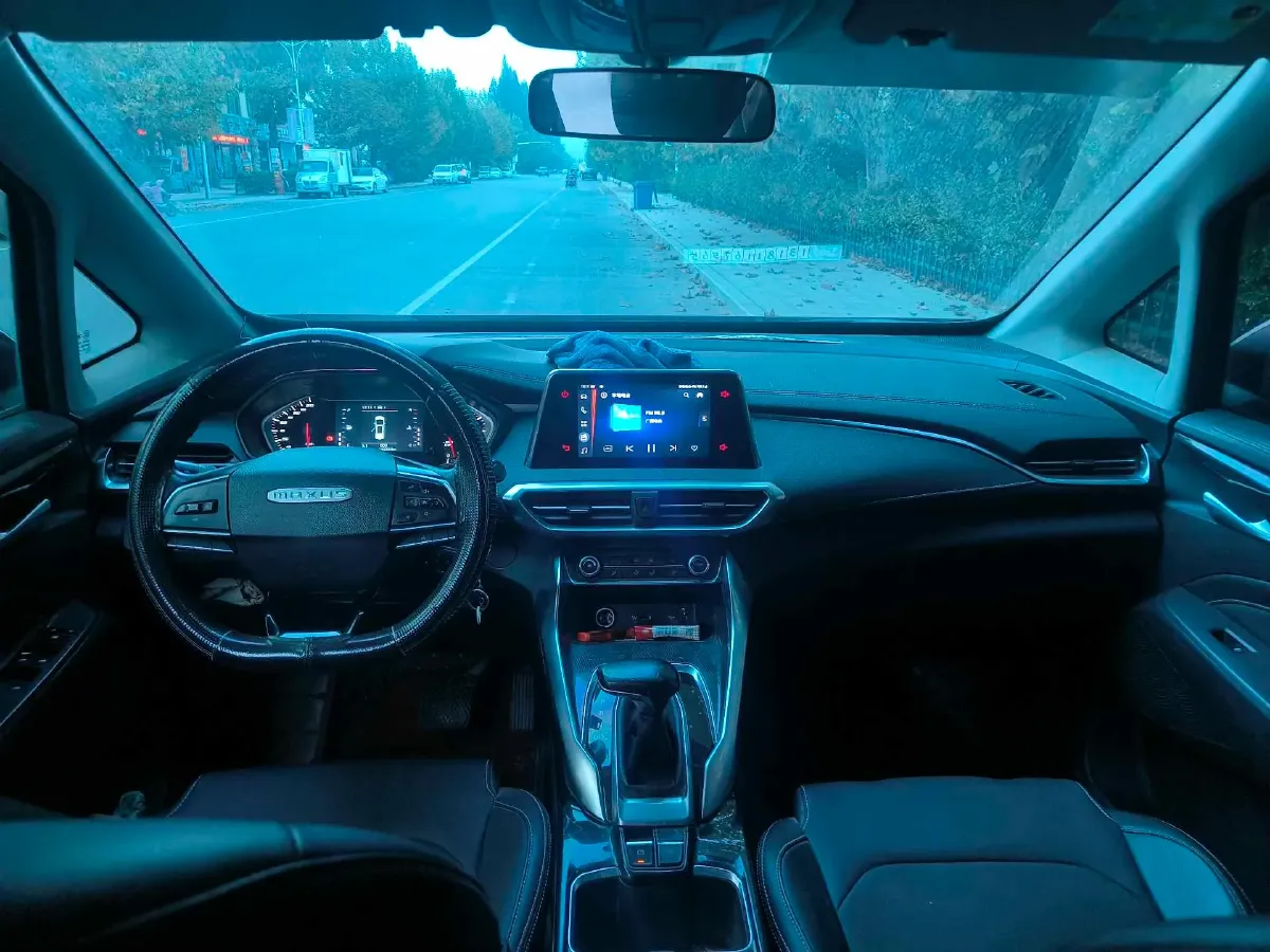 2022 MAXUS G50 1.5T 169HP L4 7DCT,autocango,china used car exporter,china ev exporter,chinese used car exporter,chinese used ev exporter