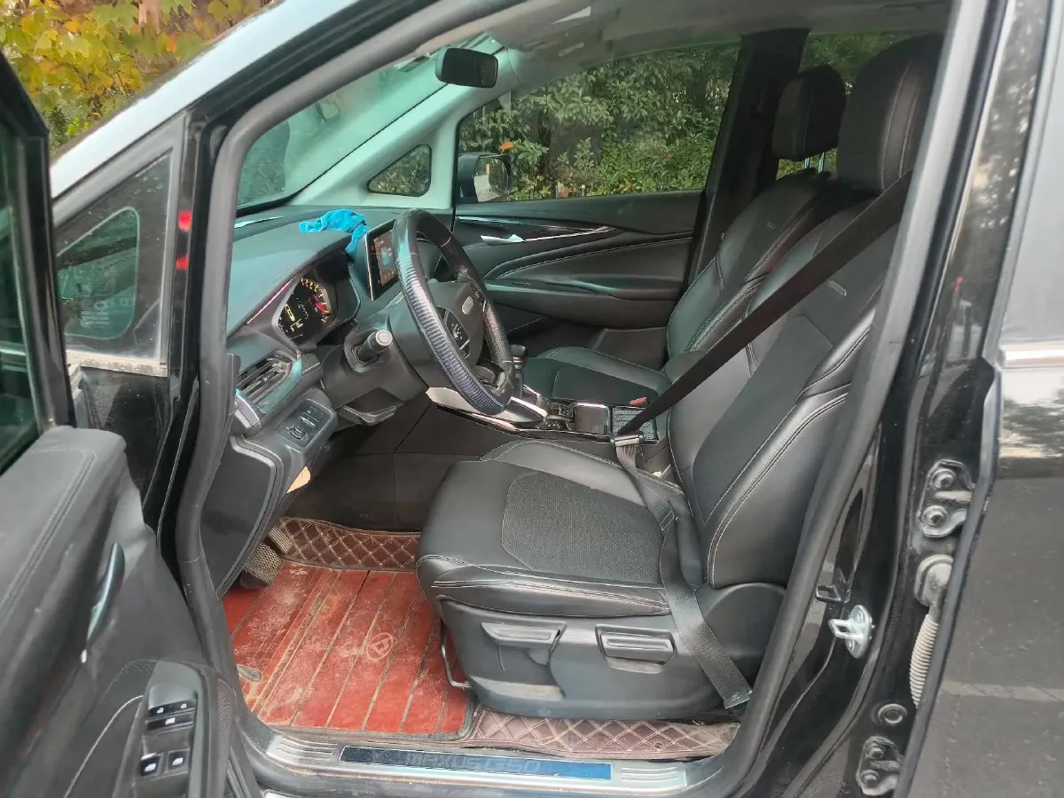 2022 MAXUS G50 1.5T 169HP L4 7DCT,autocango,china used car exporter,china ev exporter,chinese used car exporter,chinese used ev exporter