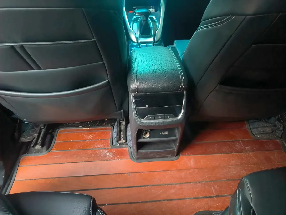 2022 MAXUS G50 1.5T 169HP L4 7DCT,autocango,china used car exporter,china ev exporter,chinese used car exporter,chinese used ev exporter