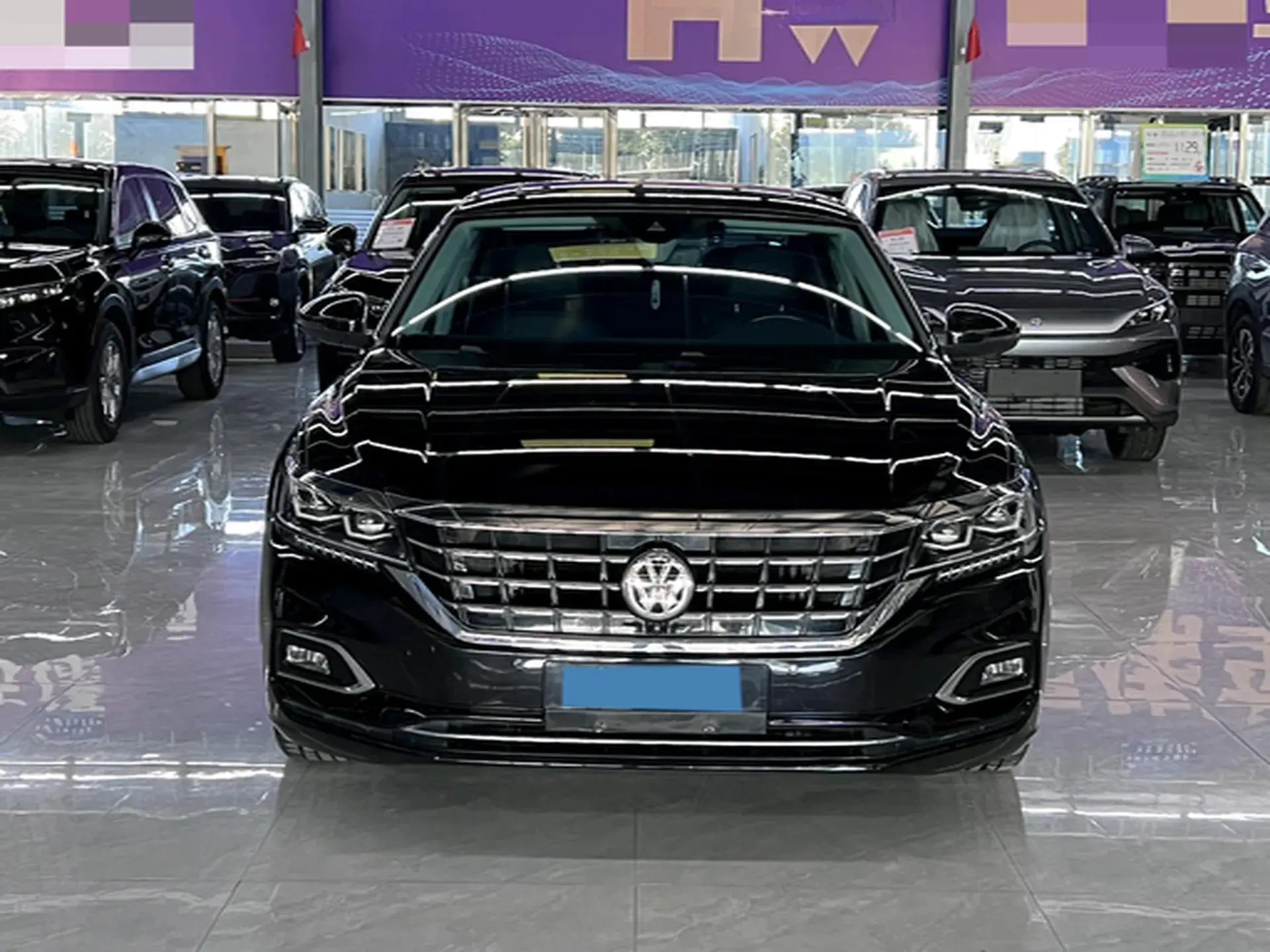 2019 VOLKSWAGEN PASSAT thumbnail 2