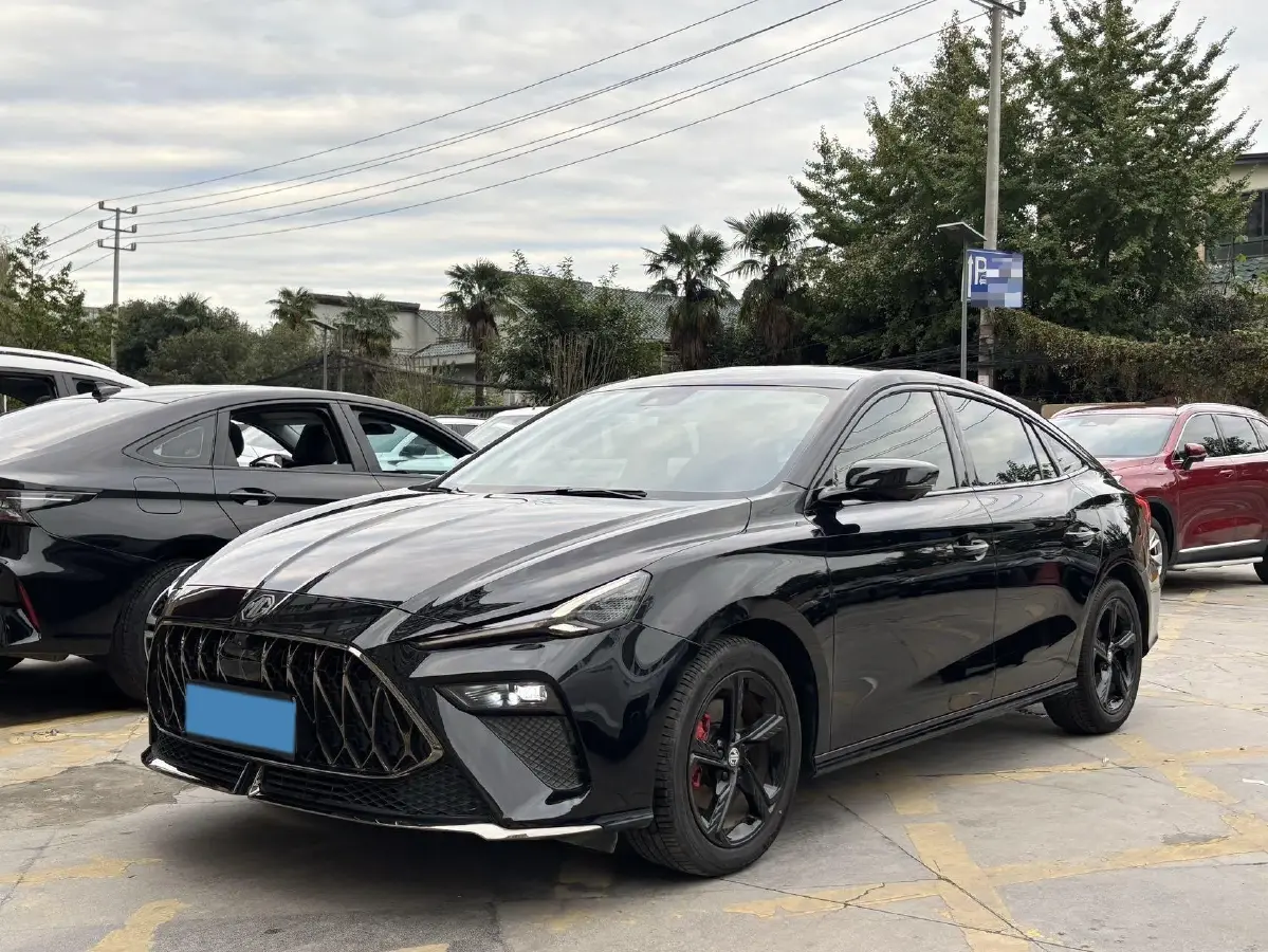 2022 MG 5 Scorpio 1.5T 181HP L4 7DCT