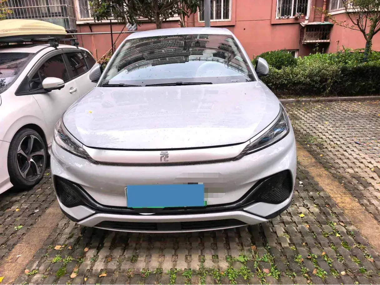 2024 BYD YUAN thumbnail 2