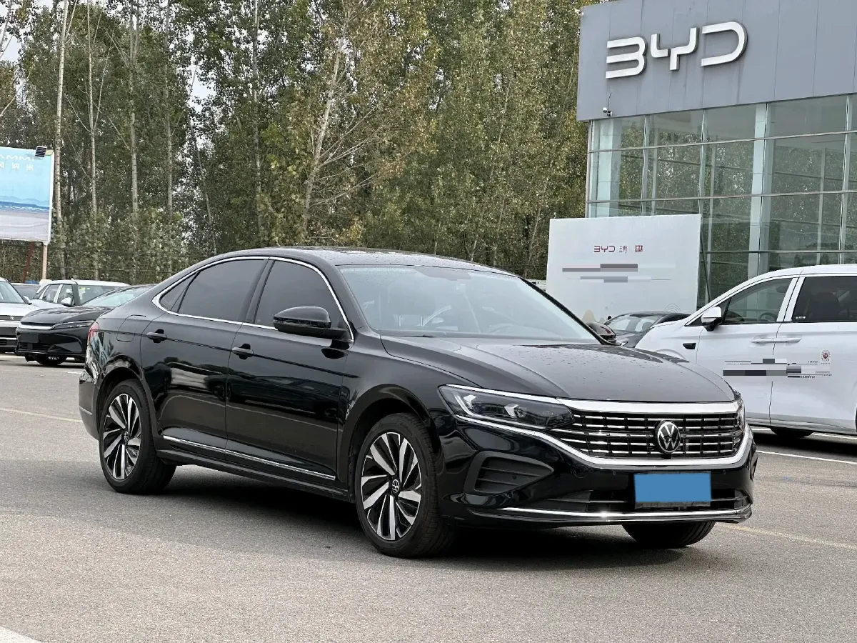 2026 Volkswagen Passat 2.0T 220HP L4 7DCT,autocango,china used car exporter,china ev exporter,chinese used car exporter,chinese used ev exporter
